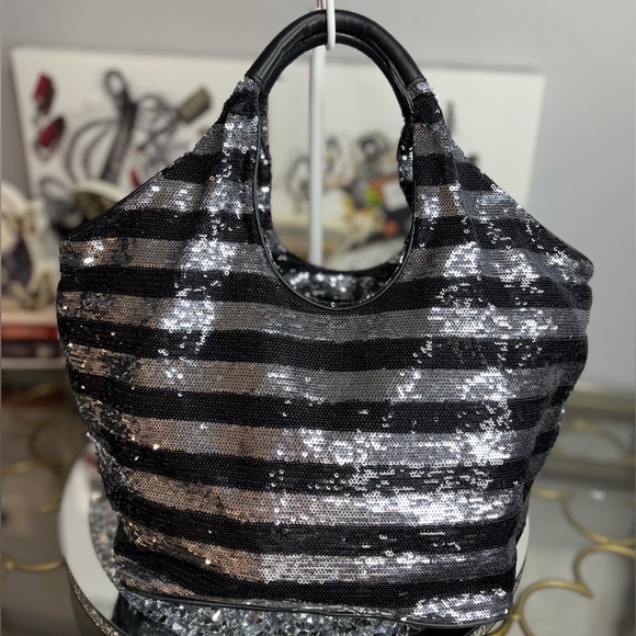Kate Spade rare STORYBOOK LINING black and silver sequin striped tote bag EUC - Picture 4 of 14